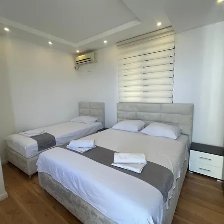 Days Inn Apartments Ulcinj Exterior photo